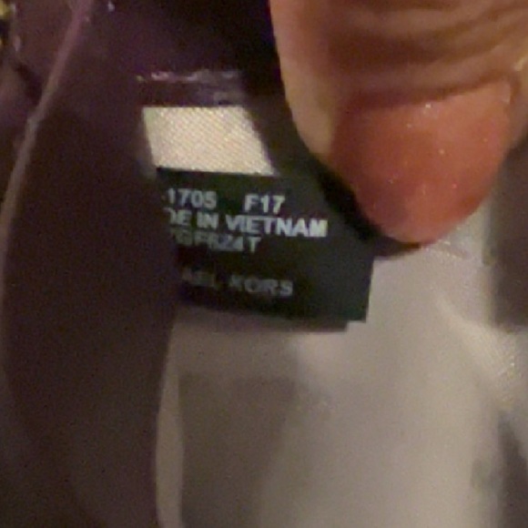 Michael Kors Jet Set Wallet Wristlet - Picture 7 of 8